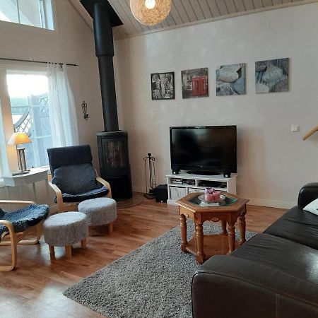 Sjoenaera Ullared Villa Exterior photo