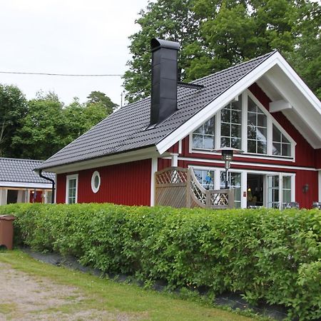 Sjoenaera Ullared Villa Exterior photo